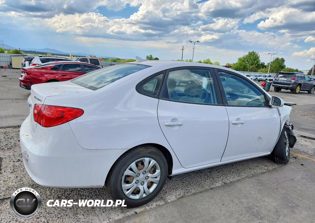 2010 Hyundai Elantra Gls VIN:KMHDU4AD4AU838102 - 3