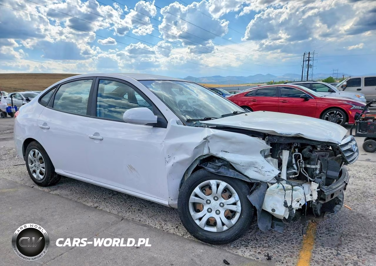 2010 Hyundai Elantra Gls VIN:KMHDU4AD4AU838102 - 4