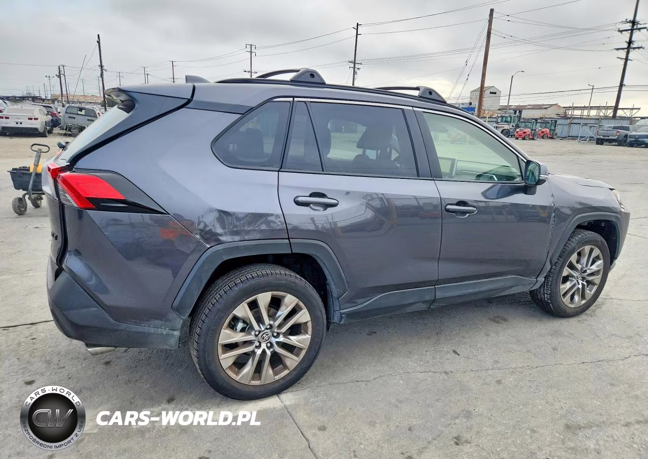 2025 Toyota Rav4 Xle Premium VIN:JTMC1RFV4SJ036840 - 3