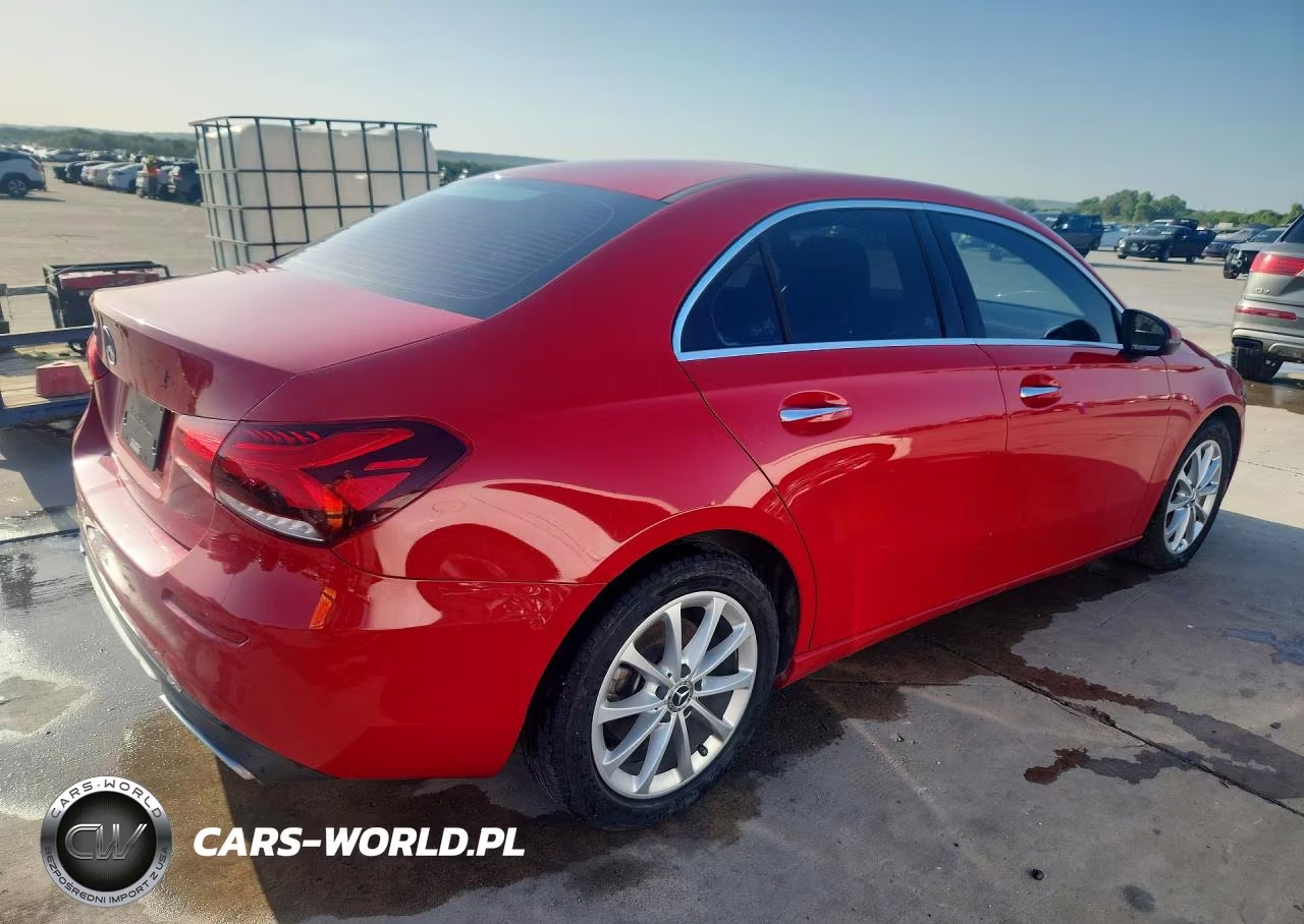 2019 Mercedes Benz A 220 VIN:WDD3G4EBXKW017453 - 3