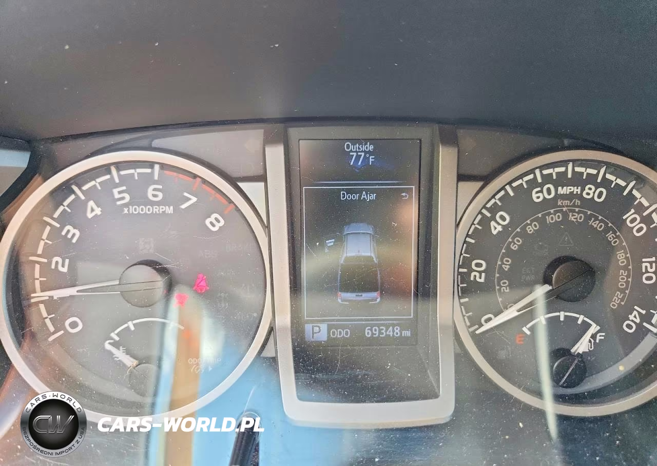 2019 Toyota Tacoma Sr5 V6 VIN:3TMCZ5AN5KM257570 - 9