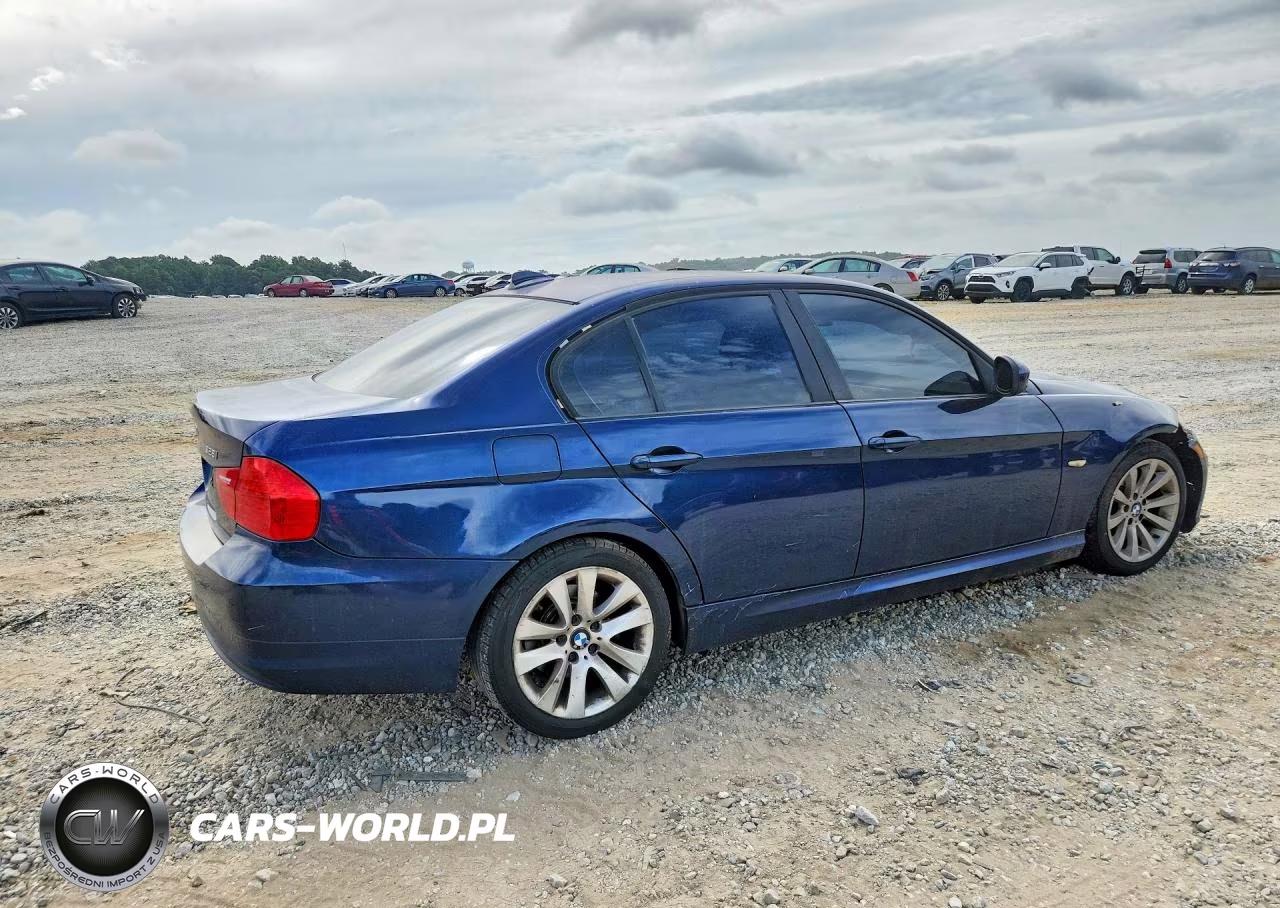 2011 BMW 328 I VIN:WBAPH7C52BE681188 - 3