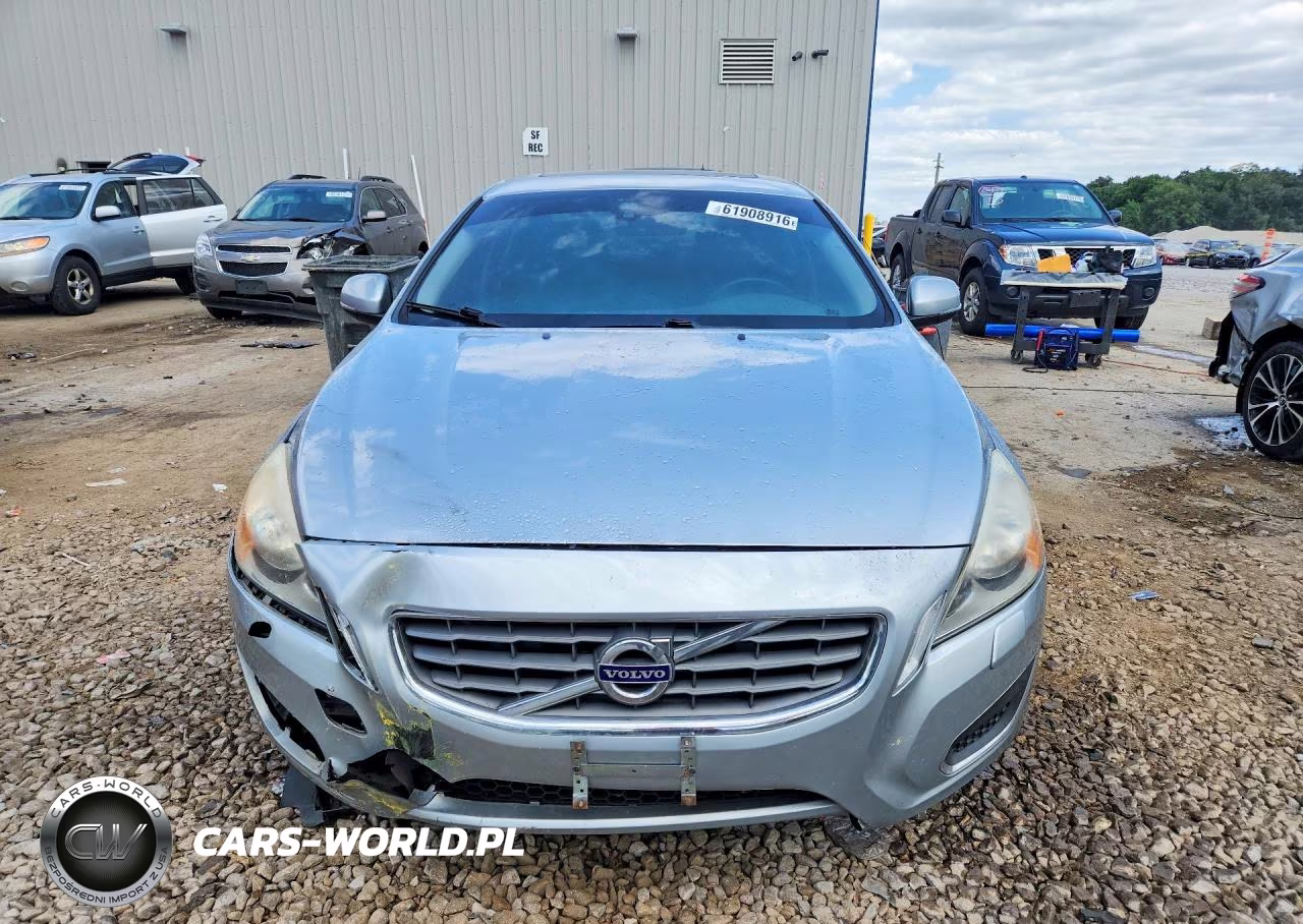 2013 Volvo S60 T5 VIN:YV1612FH3D1220646 - 5
