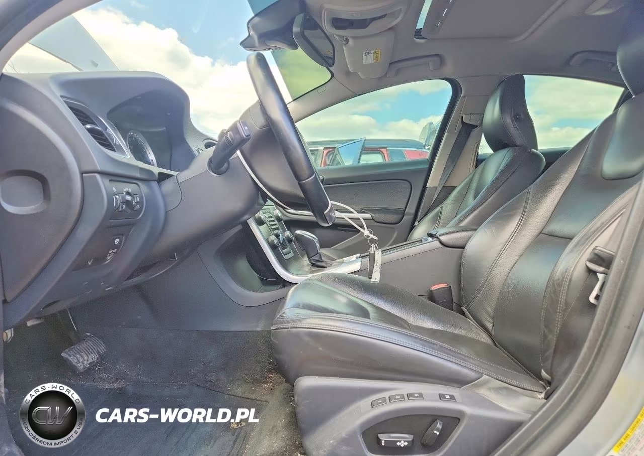 2013 Volvo S60 T5 VIN:YV1612FH3D1220646 - 7