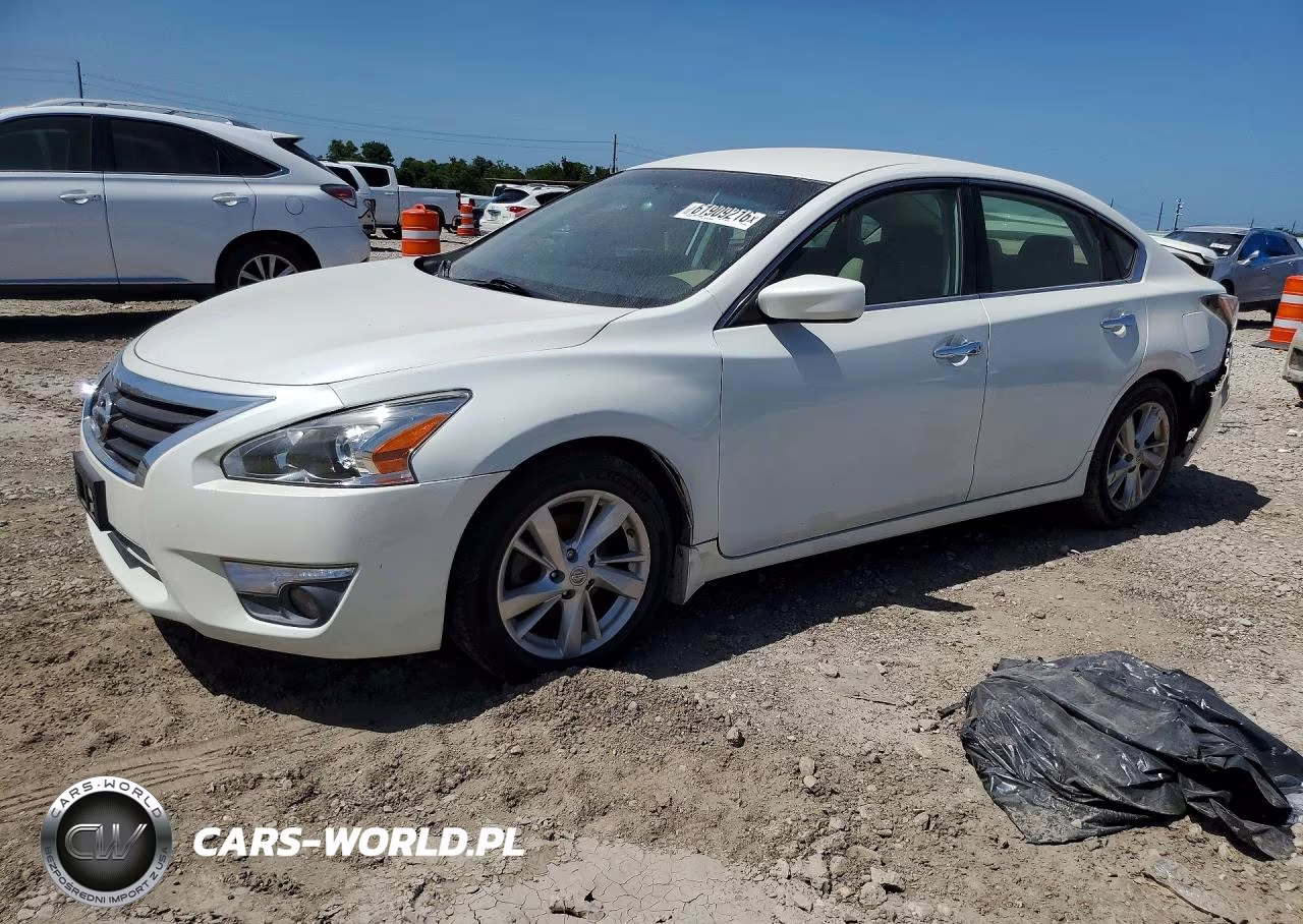 2015 Nissan Altima – zdjęcie 1 z 12