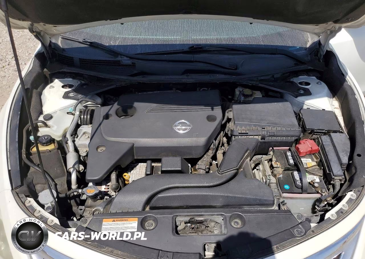 2015 Nissan Altima VIN:1N4AL3AP4FC221204 - 11