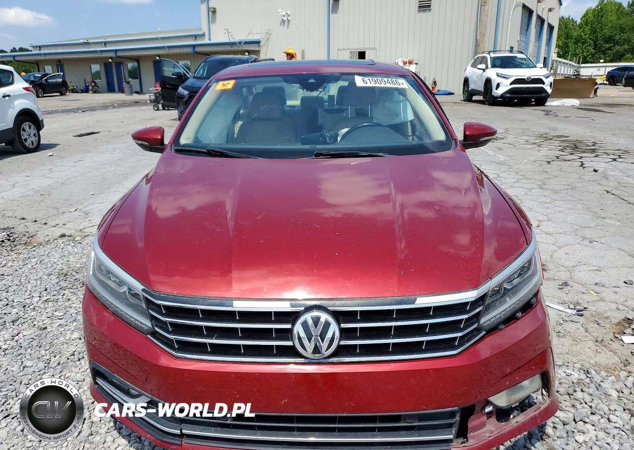 2017 Volkswagen Passat Sel Premium VIN:1VWCT7A39HC055169 - 5