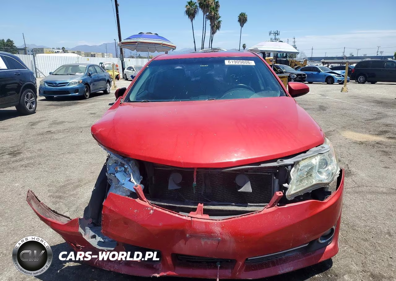 2014 Toyota Camry Se VIN:4T1BF1FK7EU802398 - 5