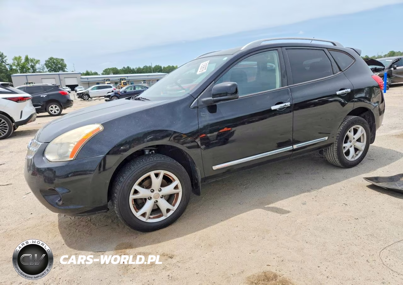 2011 Nissan Rogue S – zdjęcie 1 z 12