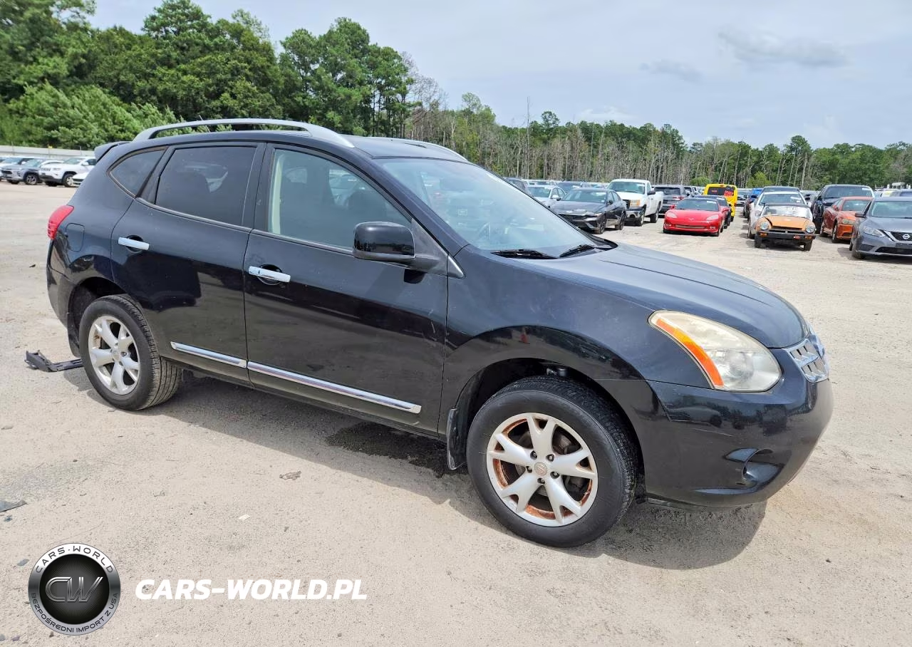 2011 Nissan Rogue S VIN:JN8AS5MT1BW564583 - 4