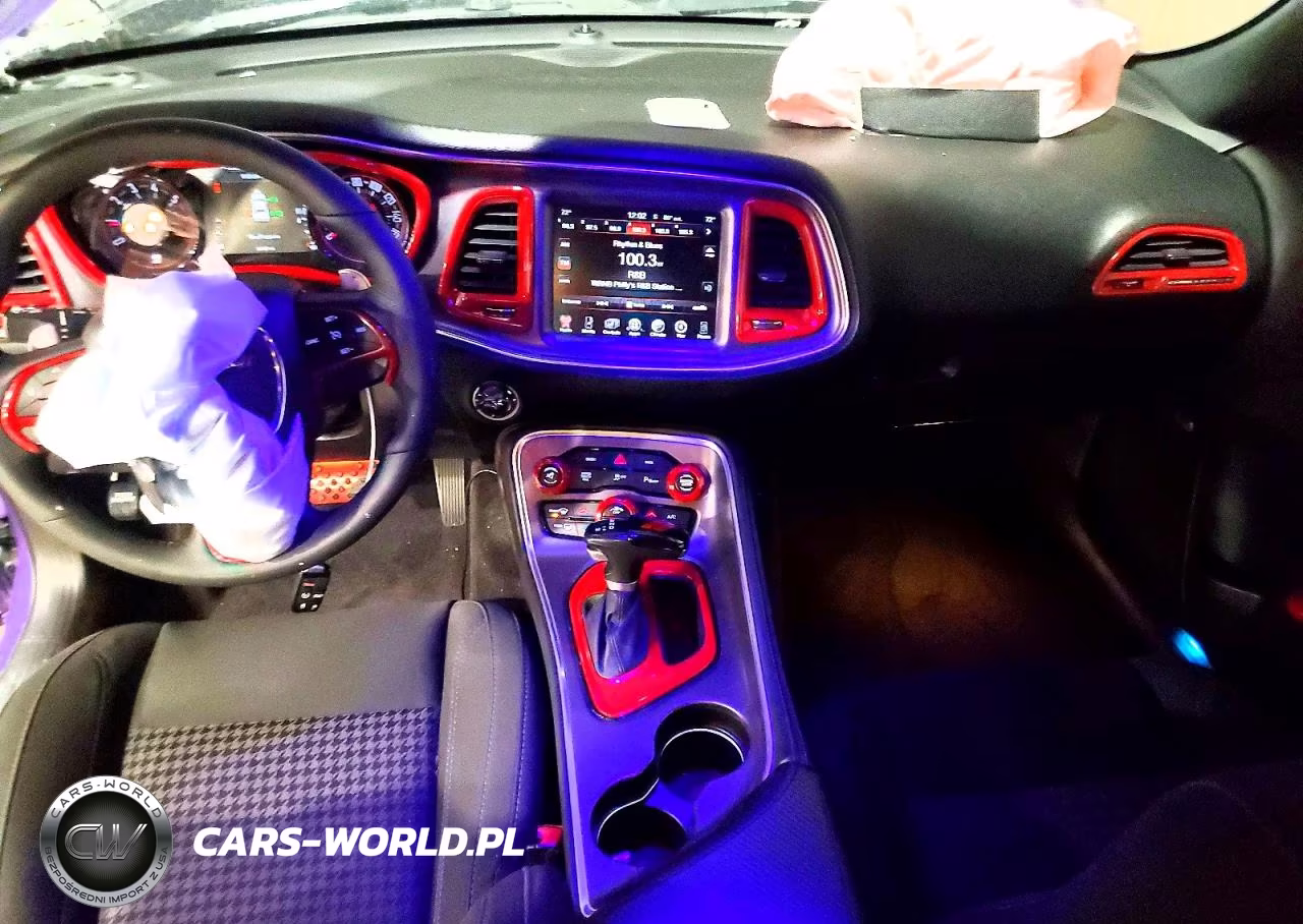 2016 Dodge Challenger R-T VIN:2C3CDZBT6GH202591 - 8