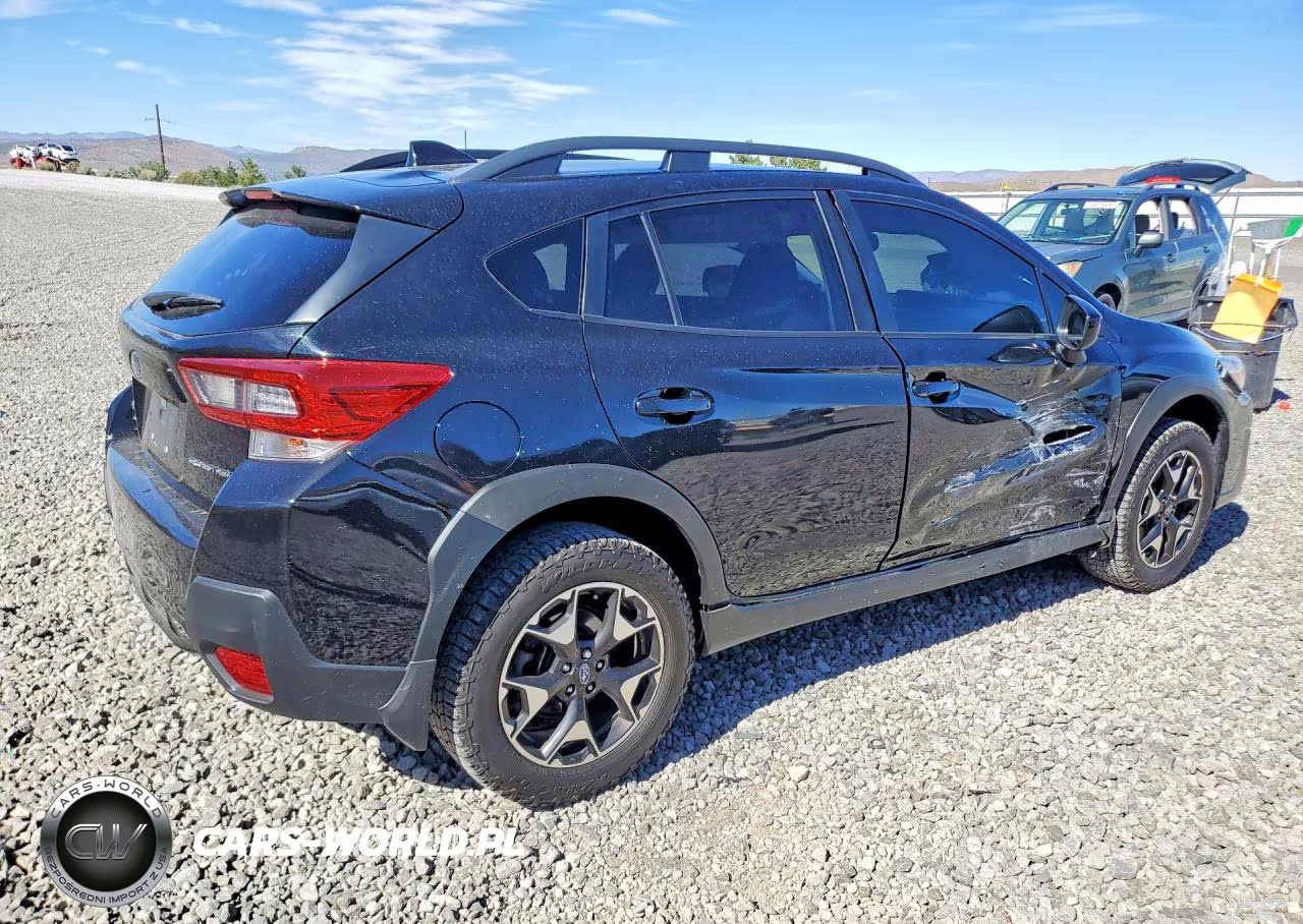 2020 Subaru Crosstrek Premium VIN:JF2GTAPC3L8258709 - 3