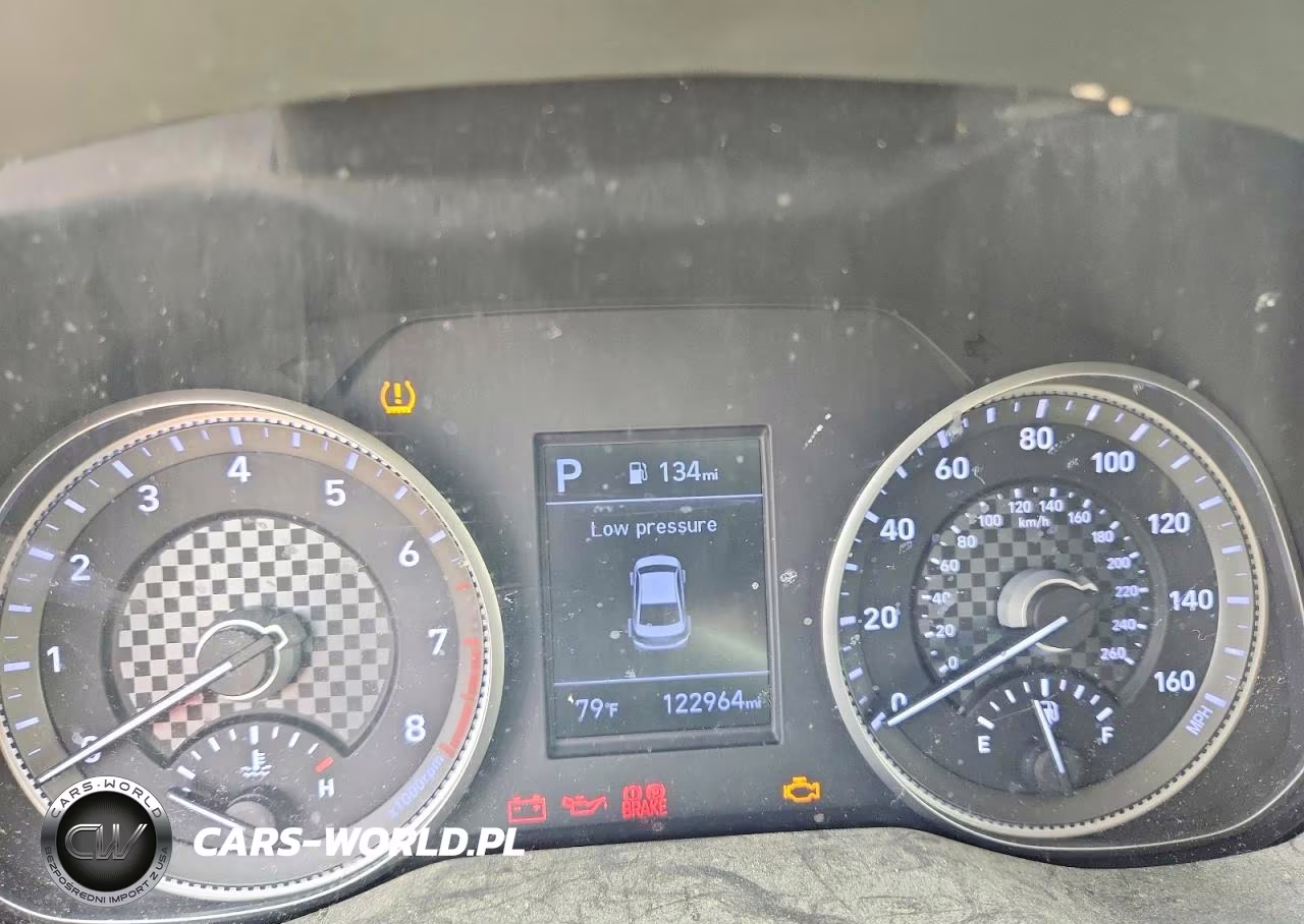 2020 Hyundai Elantra Sel VIN:5NPD84LFXLH510977 - 9