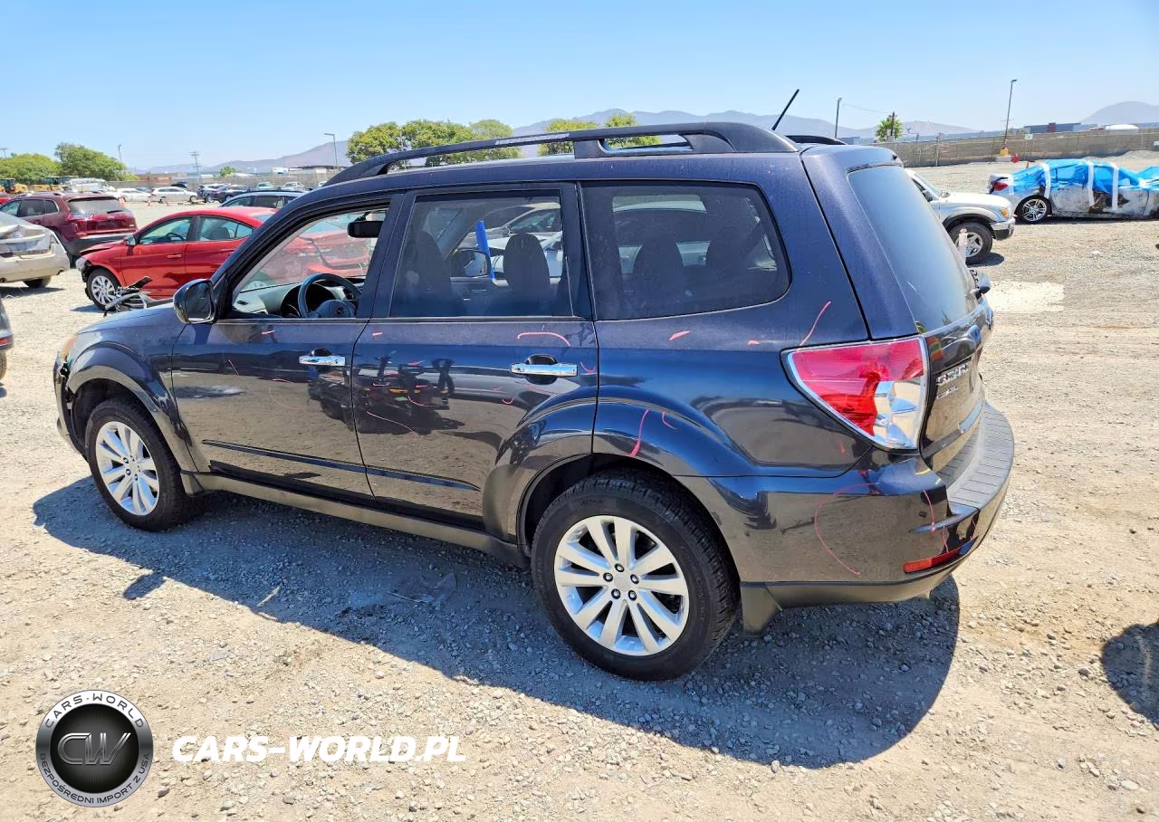 2011 Subaru Forester Limited VIN:JF2SHAEC1BH757702 - 2