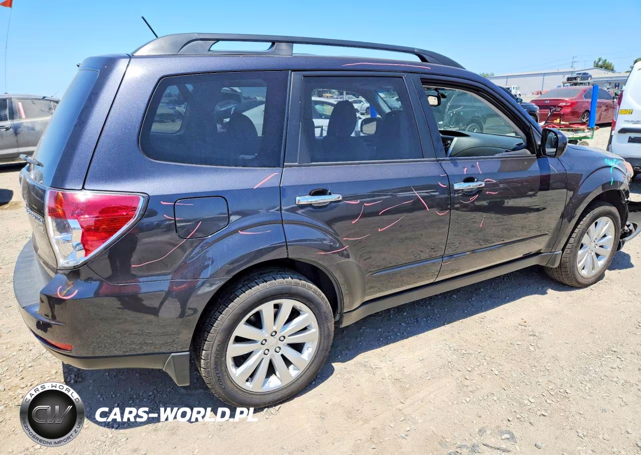 2011 Subaru Forester Limited VIN:JF2SHAEC1BH757702 - 3