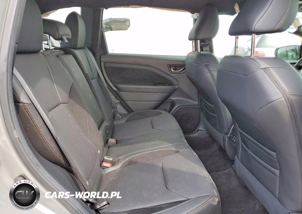 2026 Subaru Forester Touring VIN:4S4SLST70T3071363 - 10