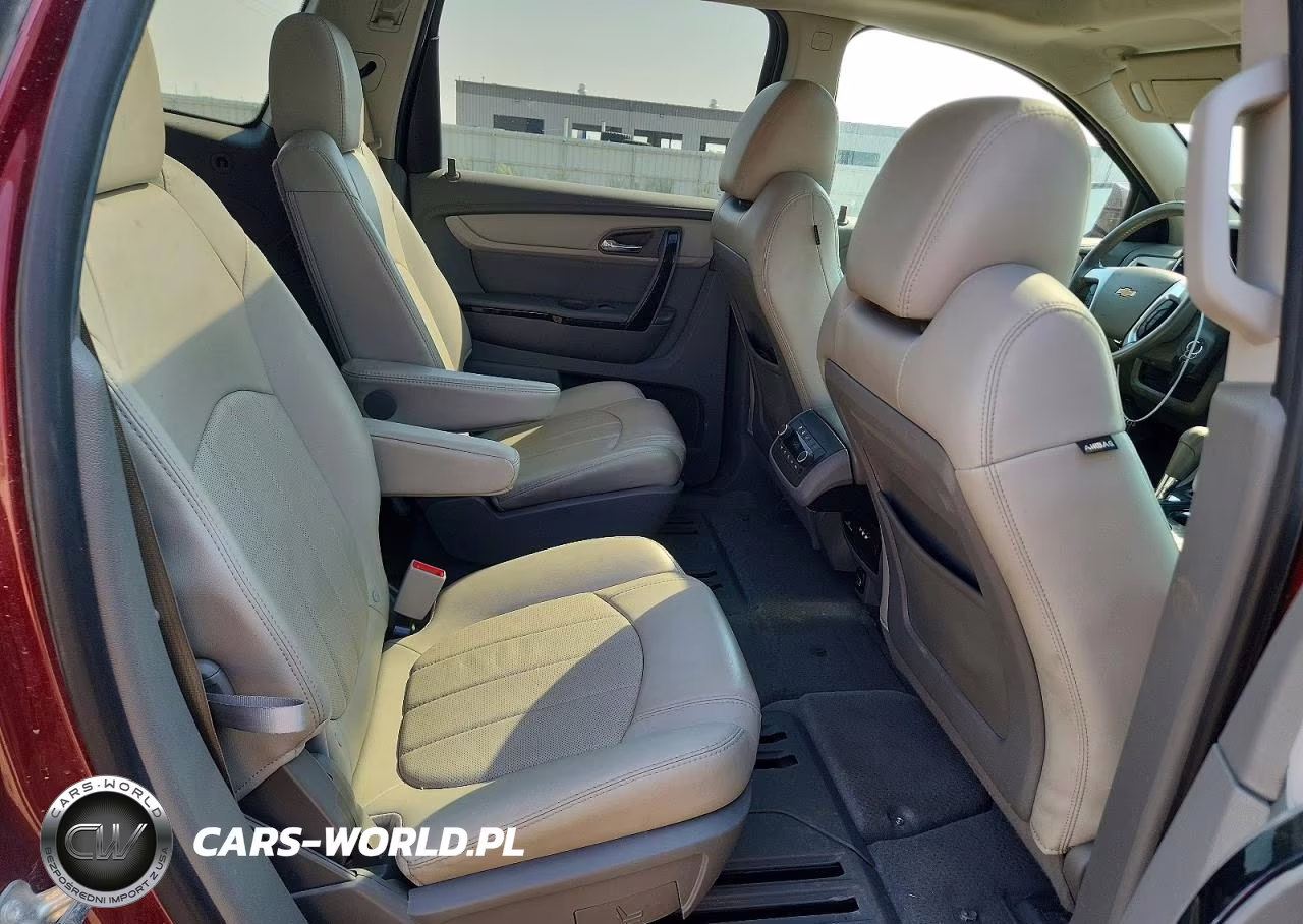 2017 Chevrolet Traverse Premier VIN:1GNKVJKD8HJ186660 - 11