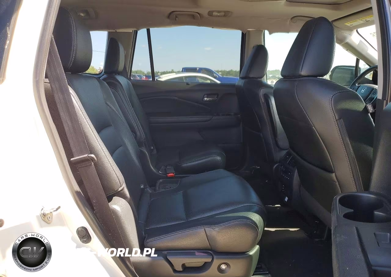 2017 Honda Pilot Elite VIN:5FNYF6H00HB019573 - 11