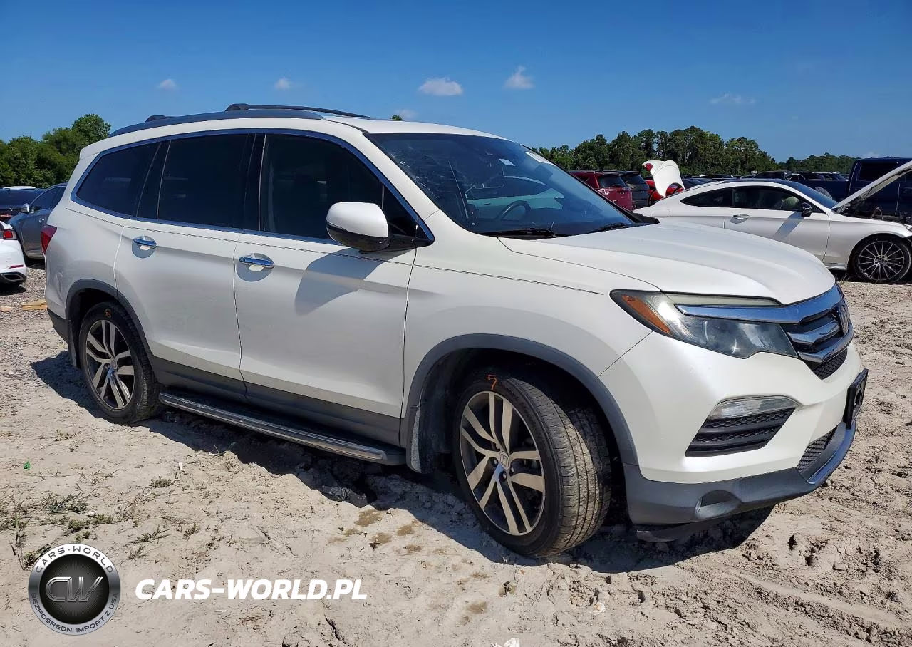 2017 Honda Pilot Elite VIN:5FNYF6H00HB019573 - 4