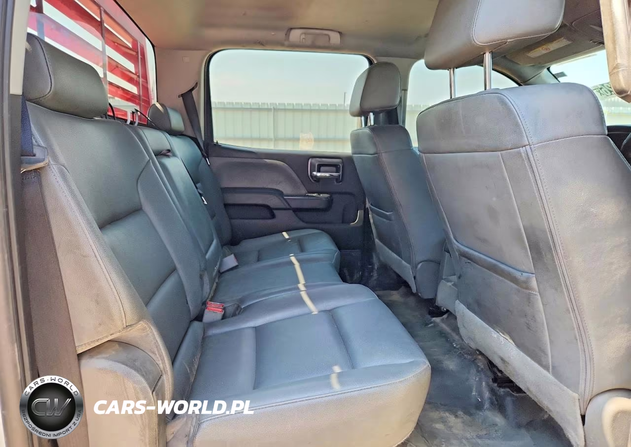 2019 Chevrolet Silverado K3500 VIN:1GC4KVCY9KF163398 - 10