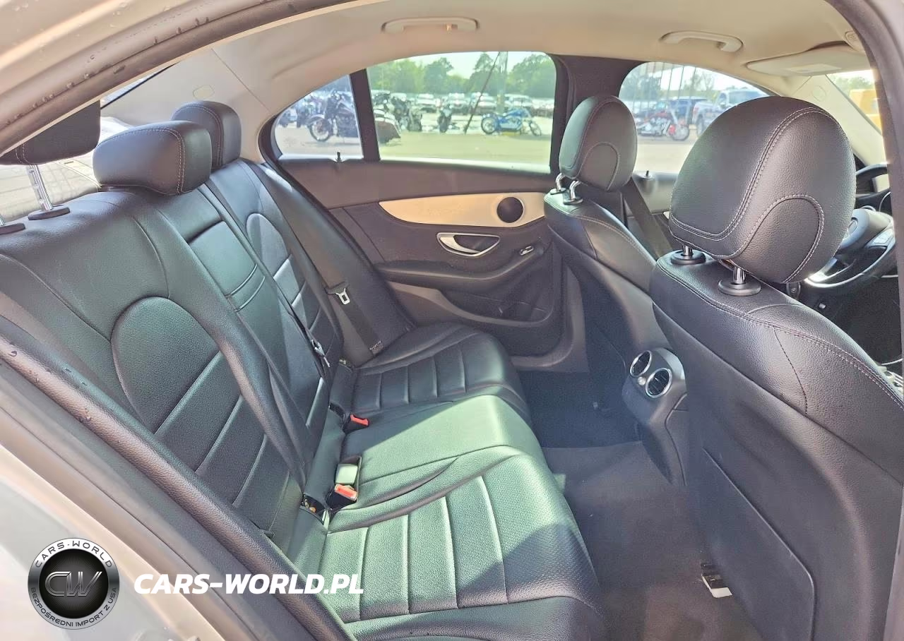 2015 Mercedes-Benz C 300 VIN:55SWF4JB1FU085116 - 10