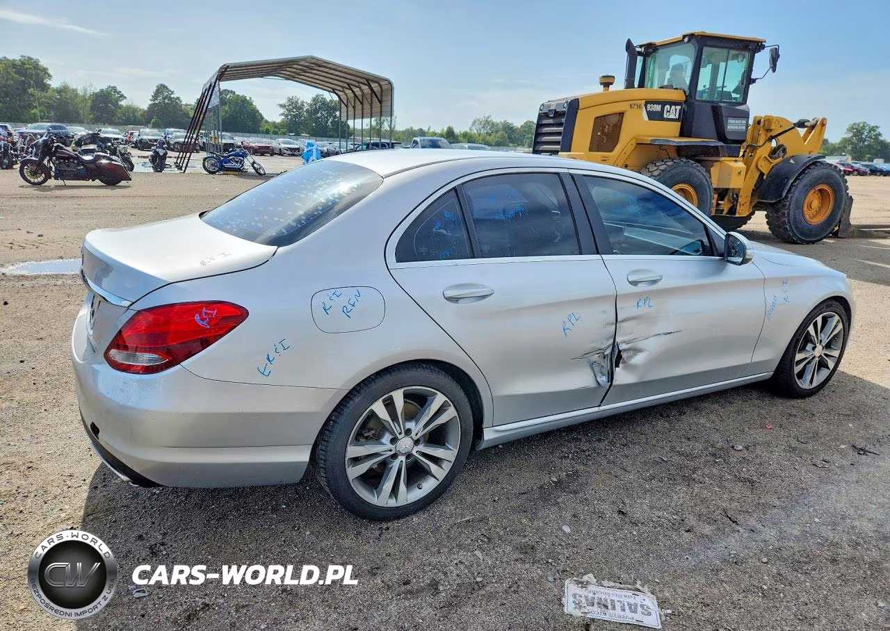 2015 Mercedes-Benz C 300 VIN:55SWF4JB1FU085116 - 3