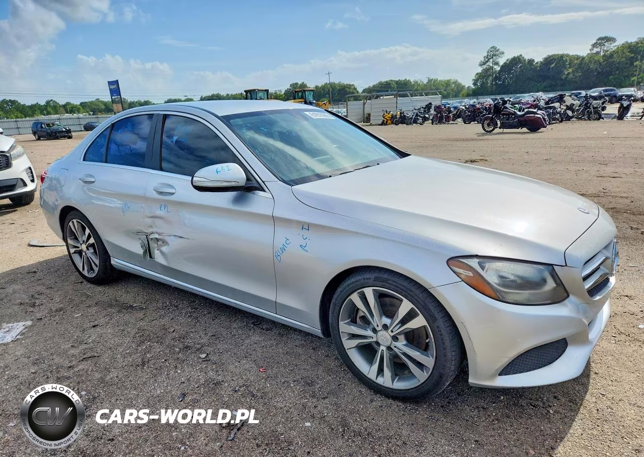 2015 Mercedes-Benz C 300 VIN:55SWF4JB1FU085116 - 4