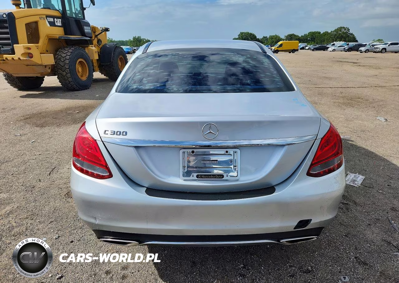 2015 Mercedes-Benz C 300 VIN:55SWF4JB1FU085116 - 6