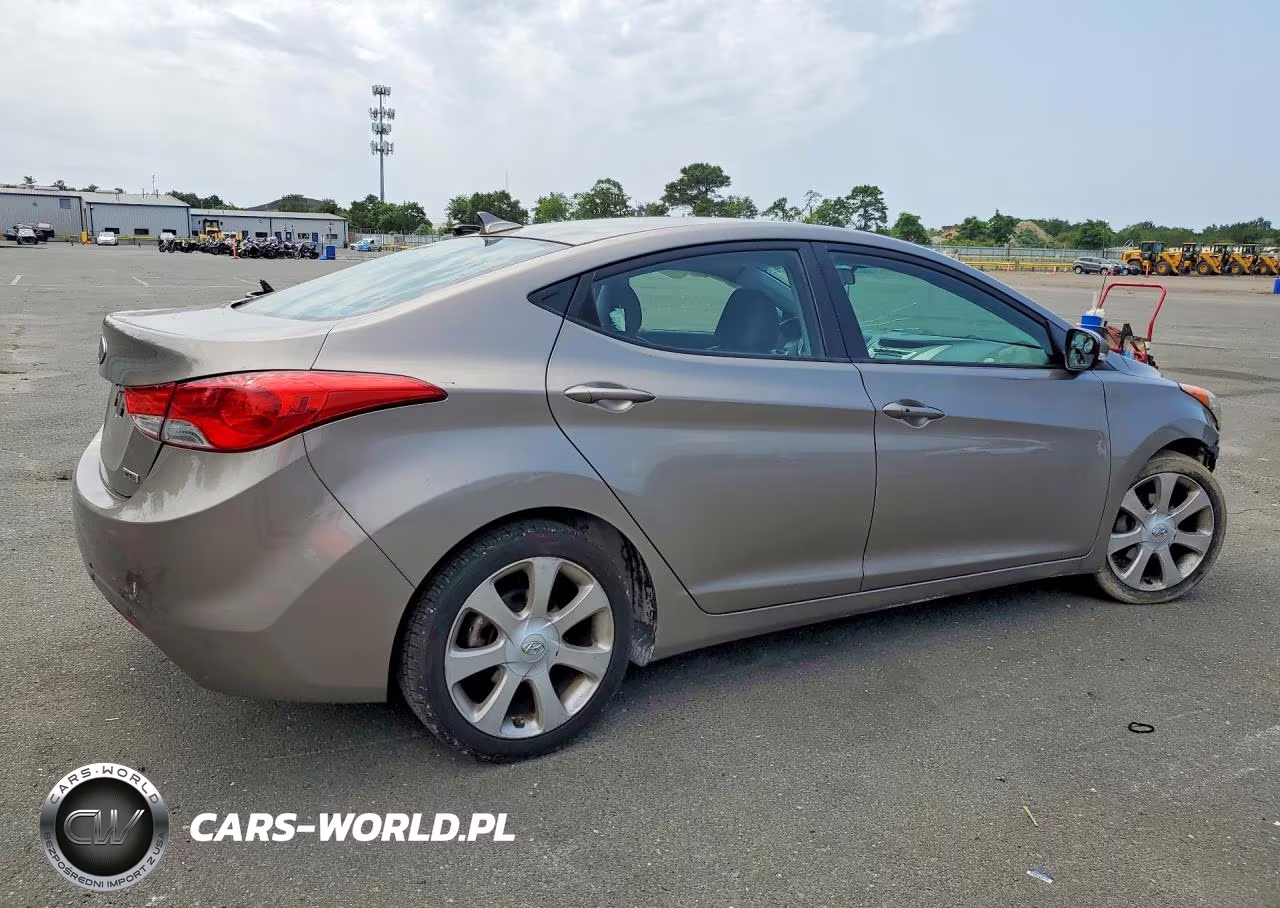 2012 Hyundai Elantra Limited VIN:5NPDH4AE6CH089933 - 3
