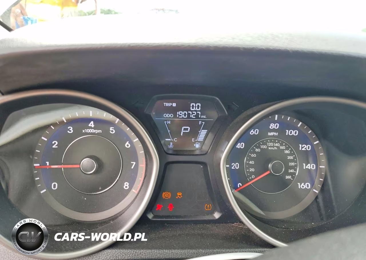 2012 Hyundai Elantra Limited VIN:5NPDH4AE6CH089933 - 9
