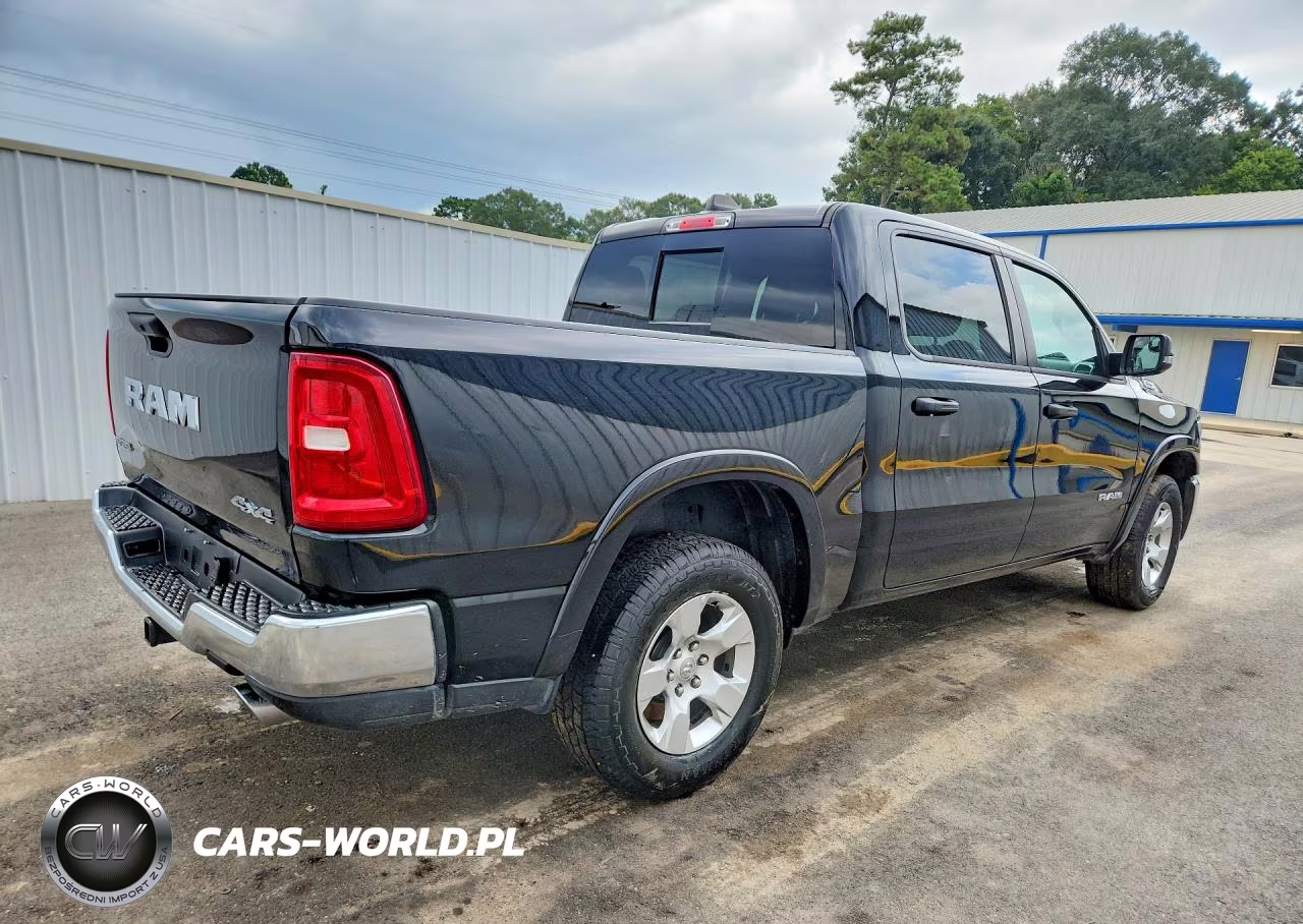 2025 Ram 1500 Big Horn-Lone Star VIN:1C6SRFFP7SN581211 - 3