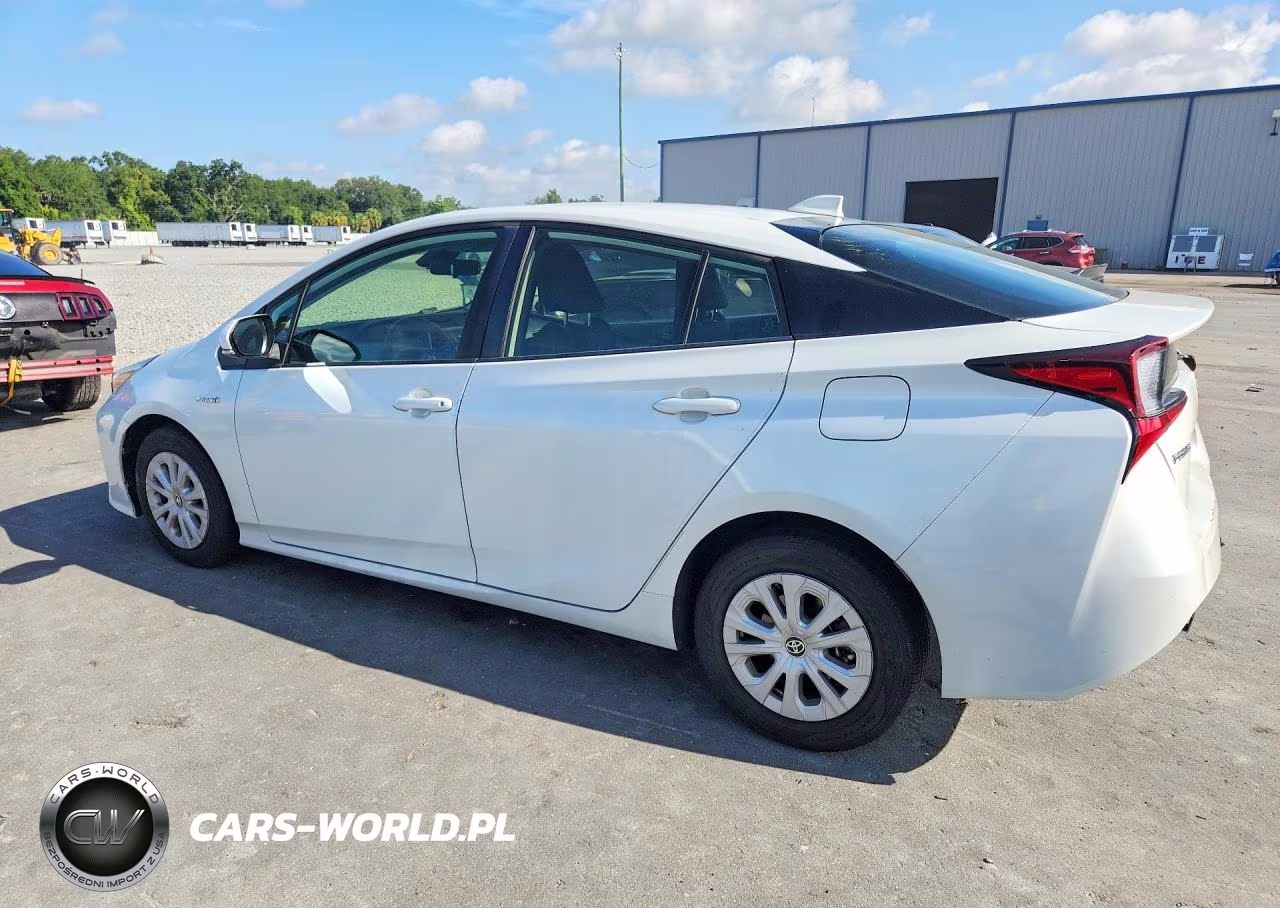 2021 Toyota Prius L Eco VIN:JTDKAMFU4M3147949 - 2