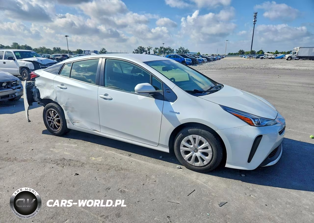 2021 Toyota Prius L Eco VIN:JTDKAMFU4M3147949 - 4