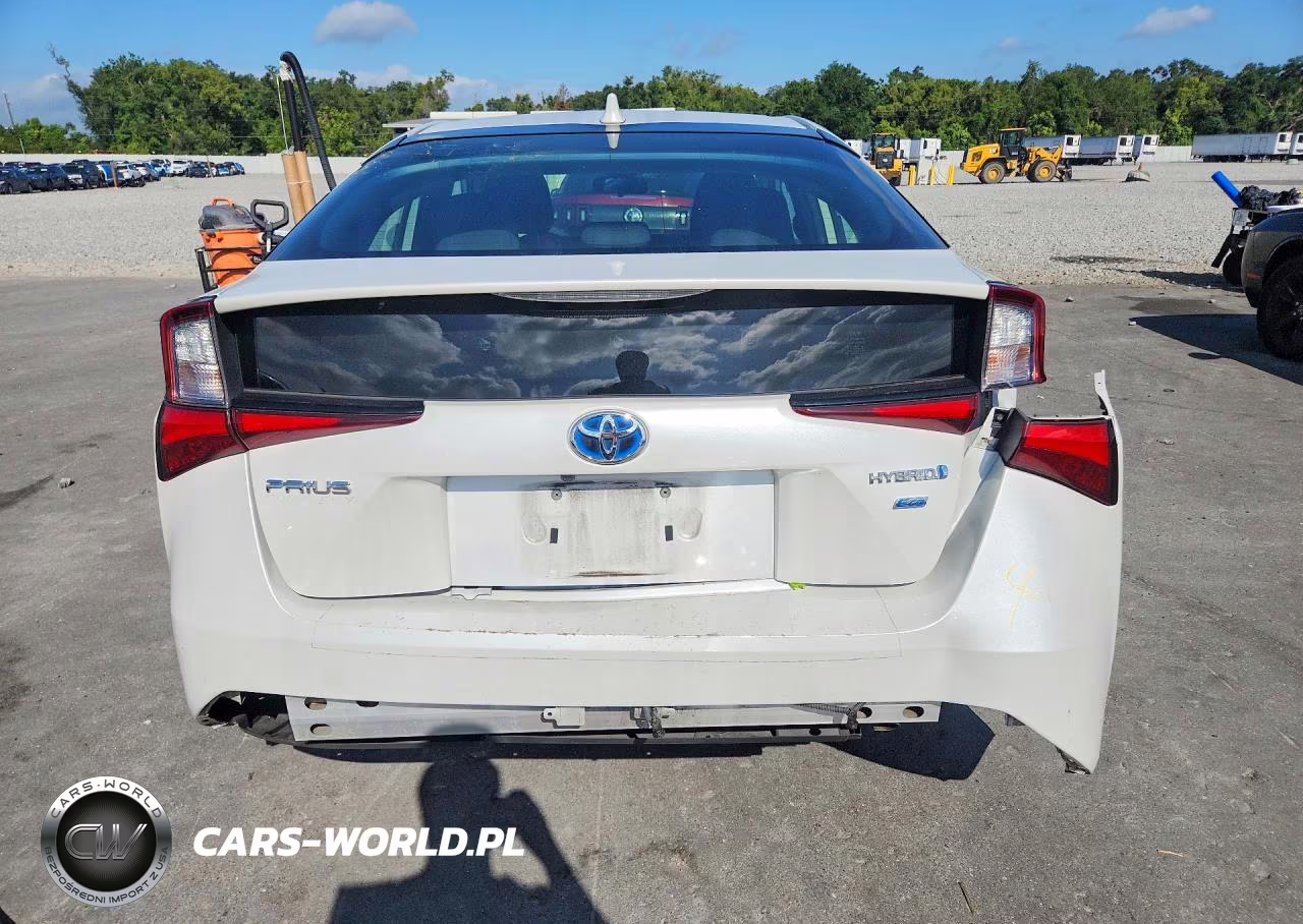 2021 Toyota Prius L Eco VIN:JTDKAMFU4M3147949 - 6