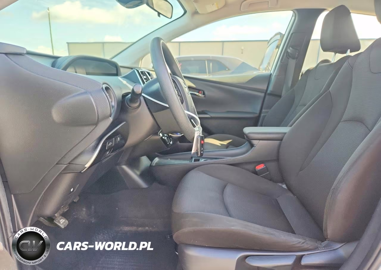 2021 Toyota Prius L Eco VIN:JTDKAMFU4M3147949 - 7