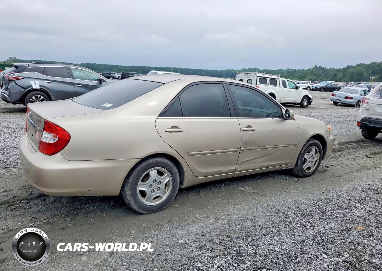 2003 Toyota Camry Le VIN:4T1BE32K63U222237 - 3