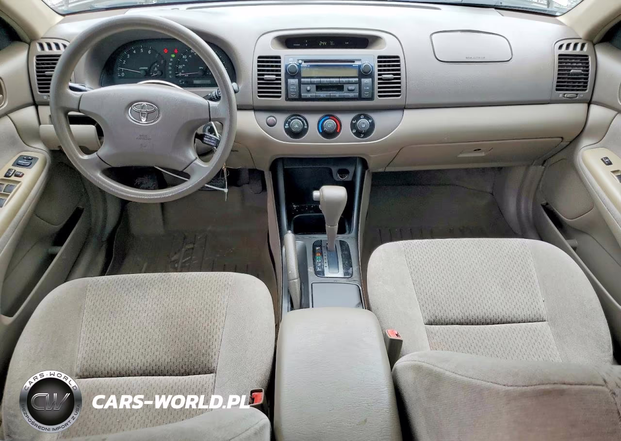 2003 Toyota Camry Le VIN:4T1BE32K63U222237 - 8