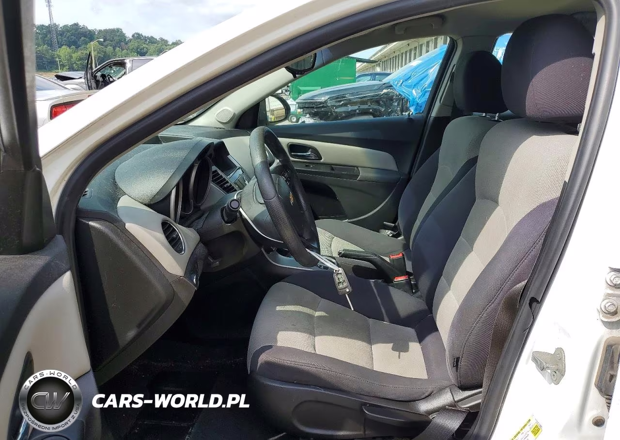 2014 Chevrolet Cruze Ls VIN:1G1PA5SG9E7223809 - 7