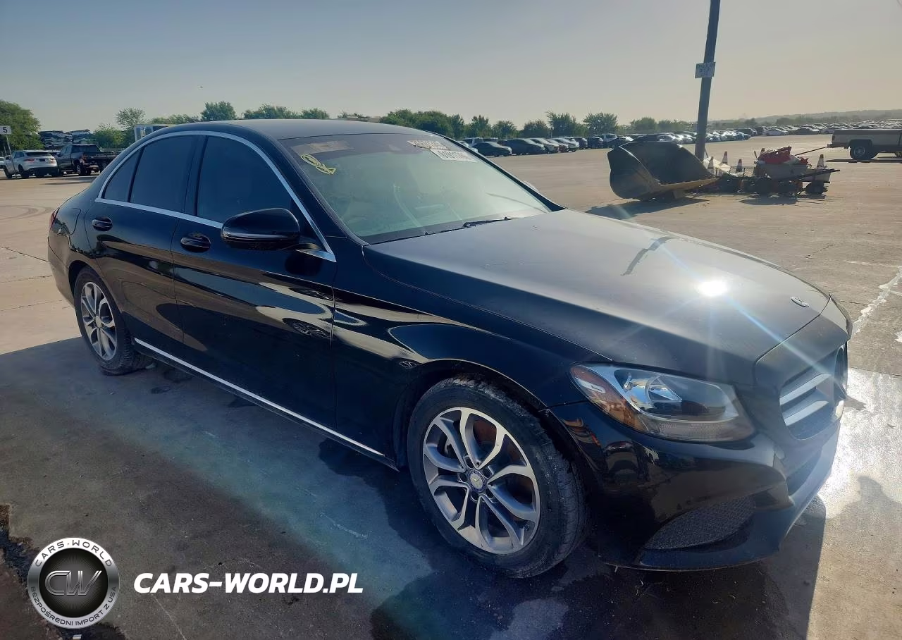 2017 Mercedes-Benz C 300 VIN:55SWF4JB9HU197021 - 4