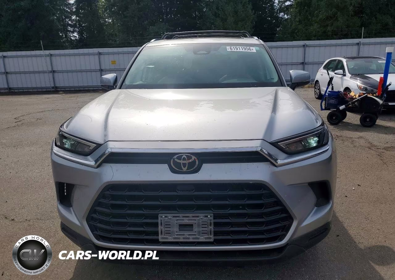 2024 Toyota Grand Highlander Xle VIN:5TDAAAB53RS055617 - 5