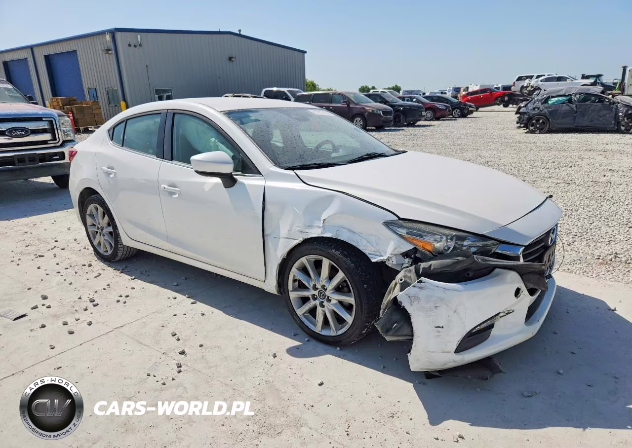 2017 Mazda 3 Touring VIN:3MZBN1V75HM109274 - 4