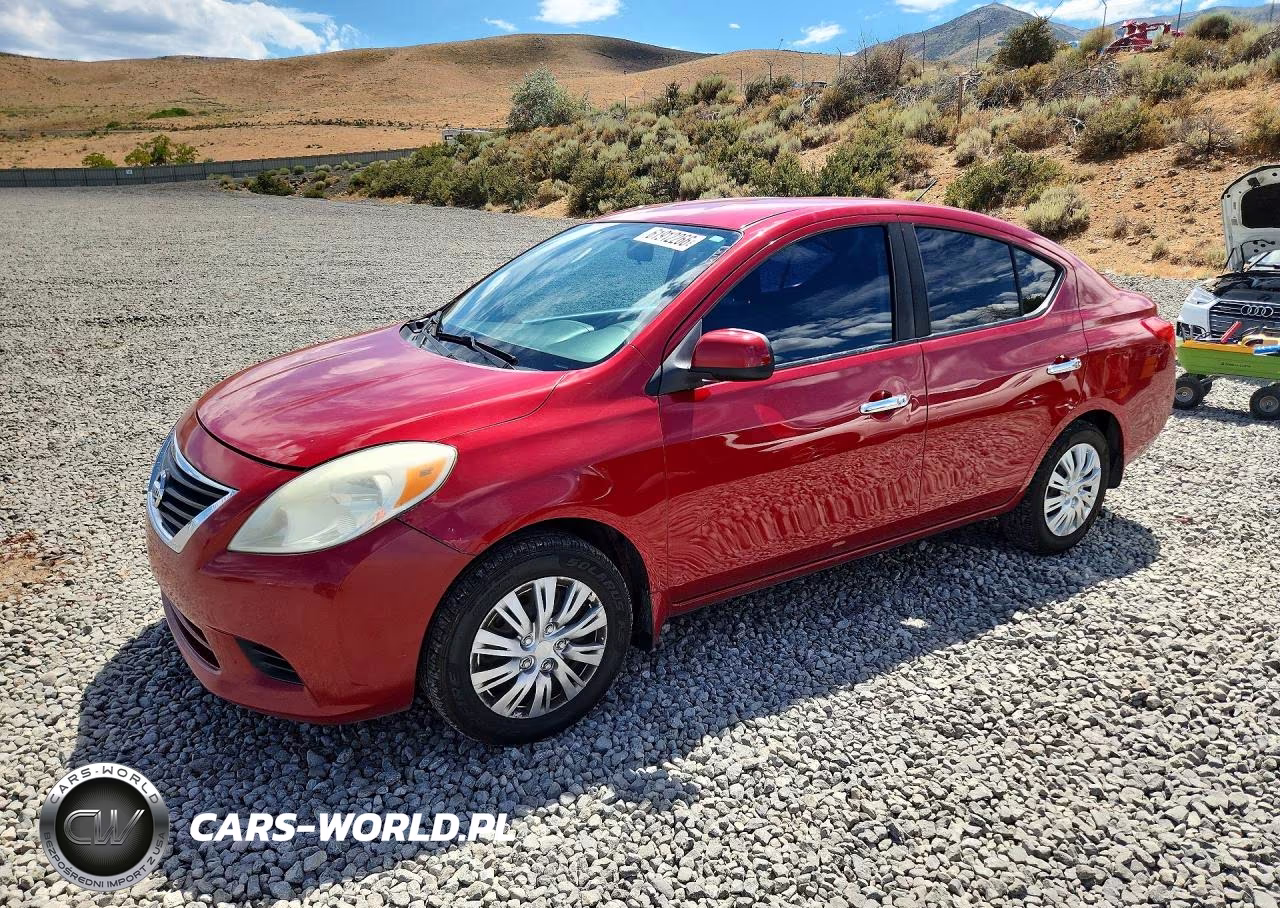 2012 Nissan Versa 1.6 S