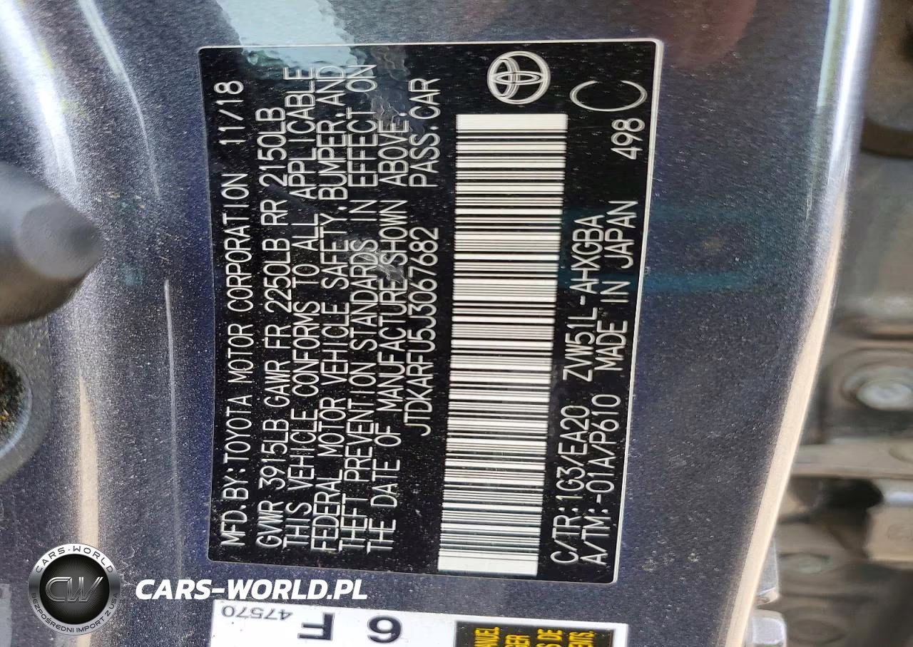 2018 Toyota Prius Four VIN:JTDKARFU5J3067682 - 12