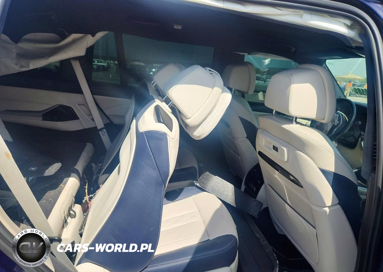 2020 BMW X7 xDrive40I VIN:5UXCW2C0XL0E74708 - 11