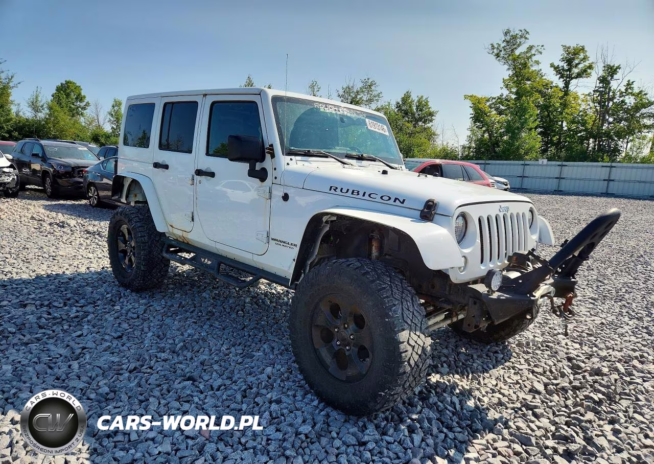 2015 Jeep Wrangler Unlimited Rubicon VIN:1C4BJWFG9FL765406 - 4