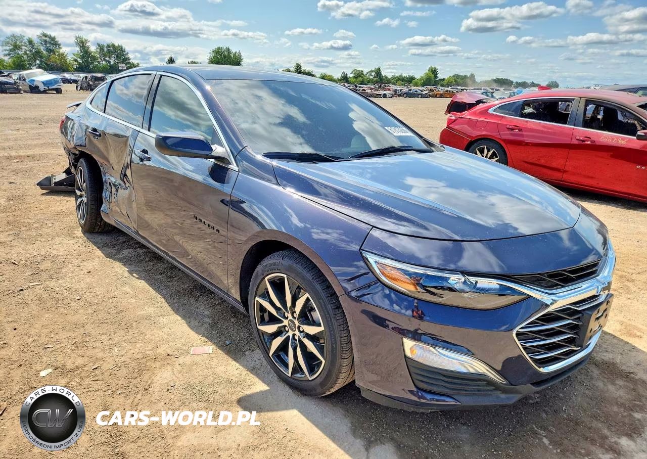 2025 Chevrolet Malibu Rs VIN:1G1ZG5ST6SF135905 - 4