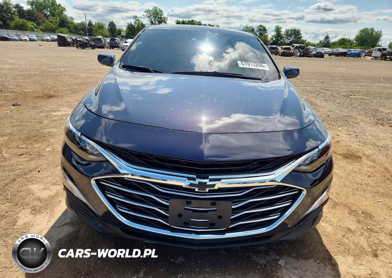 2025 Chevrolet Malibu Rs VIN:1G1ZG5ST6SF135905 - 5