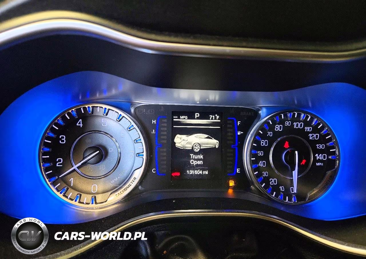 2015 Chrysler 200 Limited VIN:1C3CCCAB3FN748277 - 9