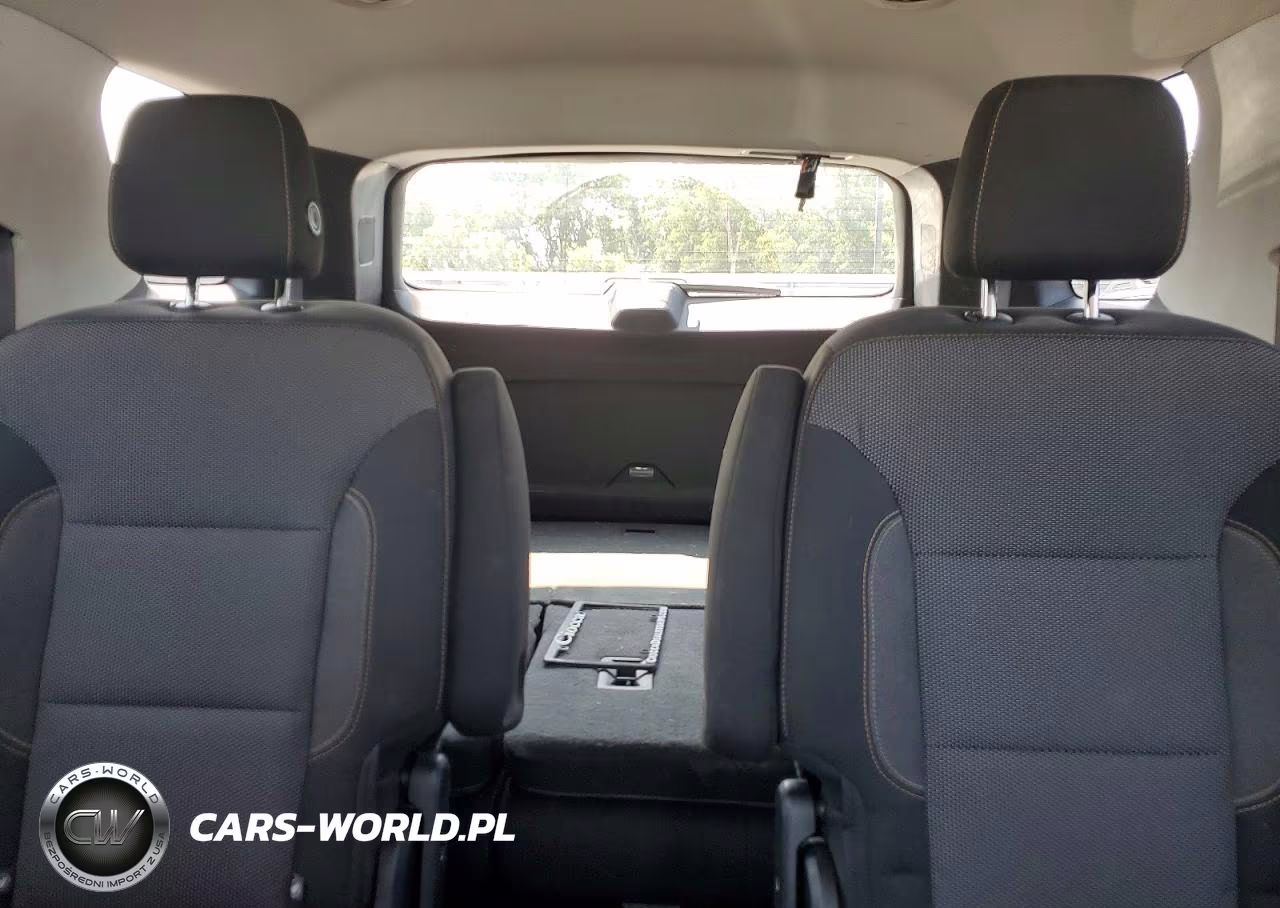 2018 Chevrolet Traverse Ltz VIN:1GNEVGKW5JJ221792 - 10
