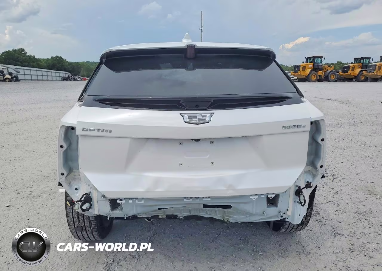 2025 Cadillac Optiq Luxury VIN:3GYK3DMR4SS216794 - 6